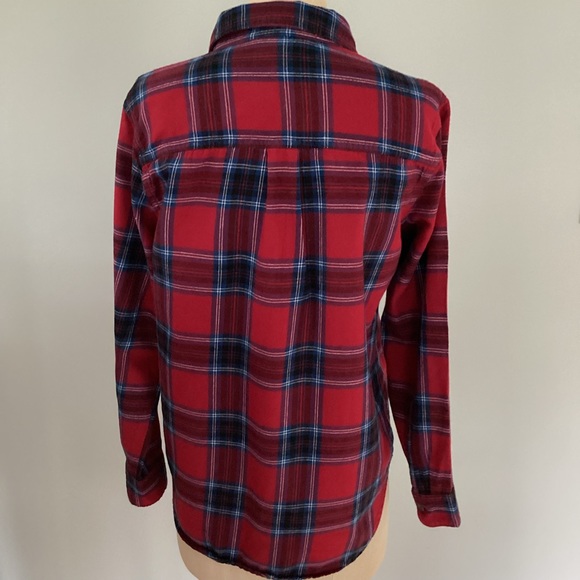 Old Navy The Classic Plaid Shirt Size Medium - Picture 3 of 8